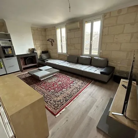 Apartament Le Duplex Bordelais, 2 Chambres, 85m2 + Terrasse
